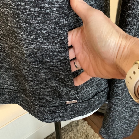 4 for $30 Hello Mello Top - Picture 2 of 6